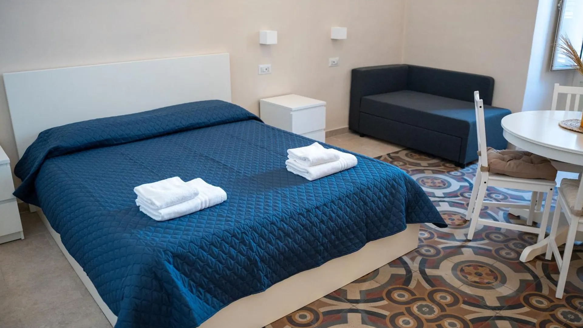 Bed & Breakfast Bed and Breakfast Principe Amedeo 93 Bari